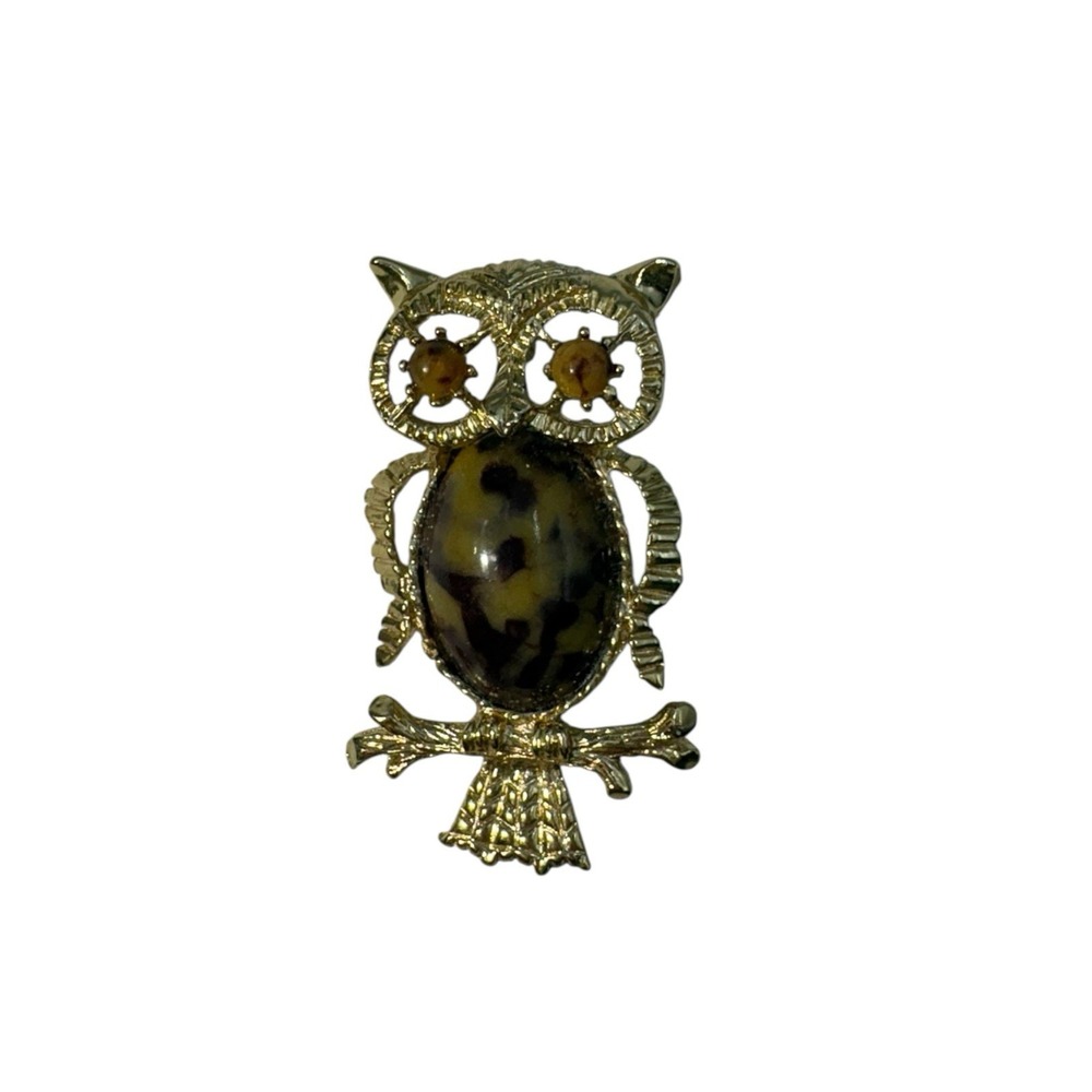 Vintage Gerry's Gold Tone Faux Brown Stone Perched Owl Bird Brooch Pin